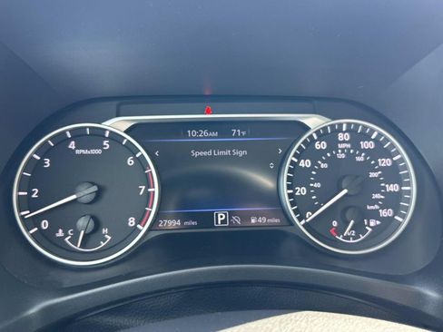 Used 2024 Nissan Sentra SV FWD image 34