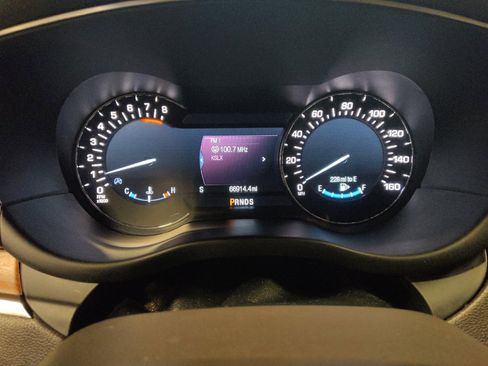 Used 2018 Lincoln MKC Select w/ Select Plus Package FWD image 23