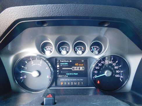 Used 2012 Ford F250 Lariat w/ Lariat Interior Pkg AWD/4WD image 9