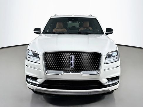 Used 2021 Lincoln Navigator Reserve w/ Luxury Package AWD/4WD image 6