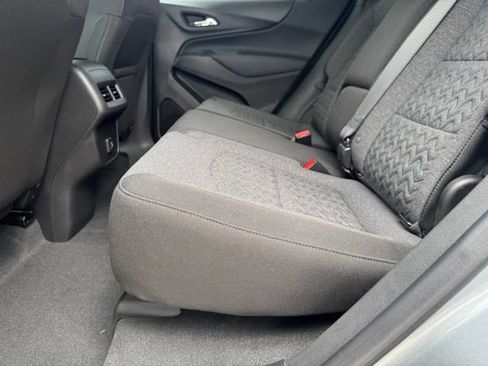 Used 2023 Chevrolet Equinox LT AWD/4WD image 7