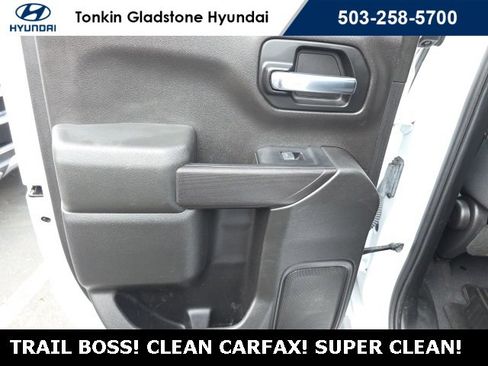 Used 2019 Chevrolet Silverado 1500 Custom Trail Boss image 28