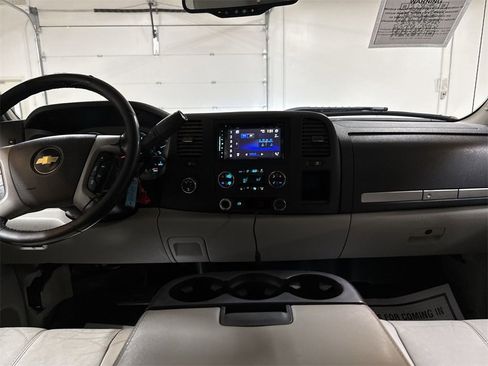 Used 2011 Chevrolet Silverado 3500 LT w/ Interior Plus Package image 10