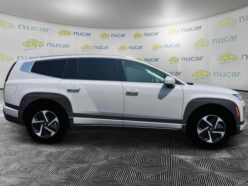 New 2026 Hyundai Ioniq 9 SE image 9