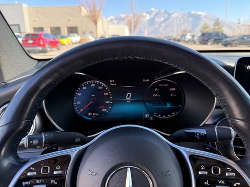Used 2020 Mercedes-Benz GLC 300 4MATIC Coupe image 10