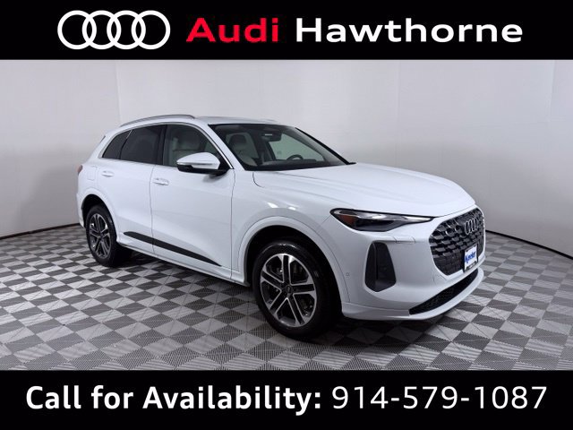 Certified 2025 Audi Q5 Premium w/ Convenience Package AWD/4WD image 1