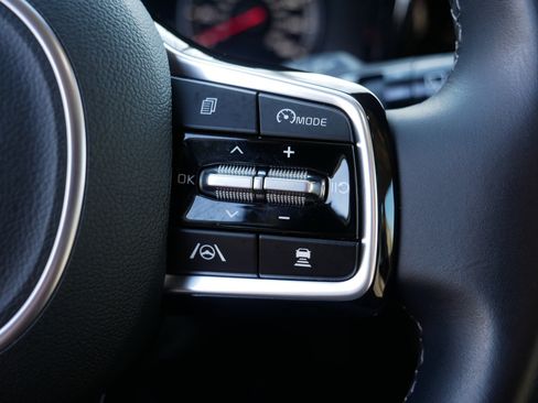 Certified 2023 Kia Sorento X-Line EX image 29