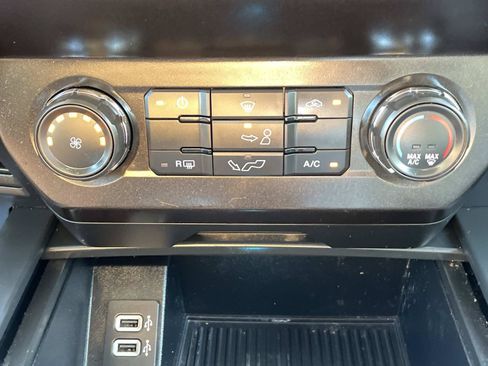 Used 2020 Ford F150 XL w/ Equipment Group 101A Mid AWD/4WD image 29