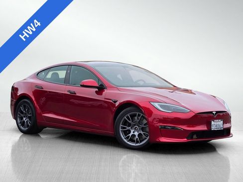 Used 2025 Tesla Model S AWD/4WD image 2