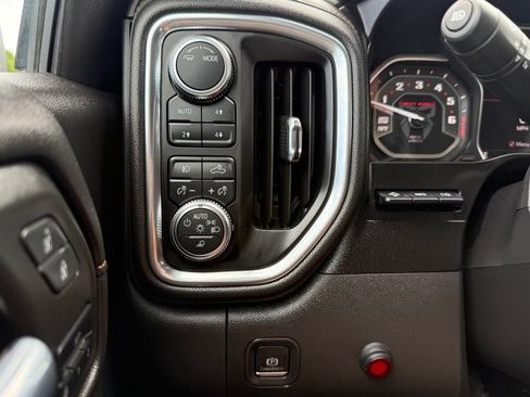 Used 2021 GMC Sierra 1500 AT4 w/ AT4 Premium Package AWD/4WD image 13