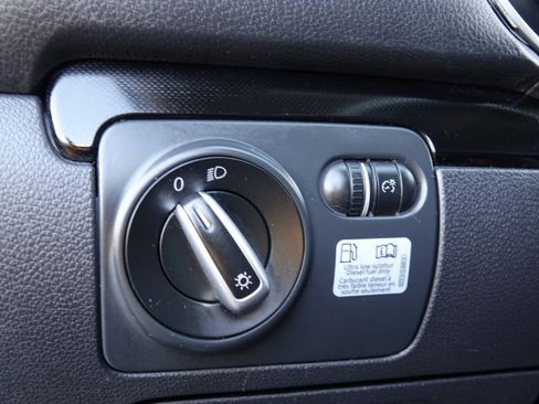 Used 2013 Volkswagen Jetta TDI FWD image 81
