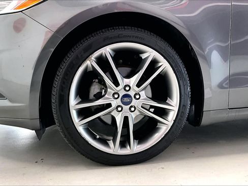 Used 2015 Ford Fusion Titanium image 8