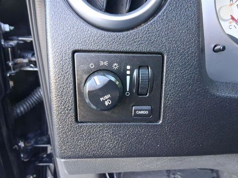 Used 2007 Mitsubishi Raider LS image 22