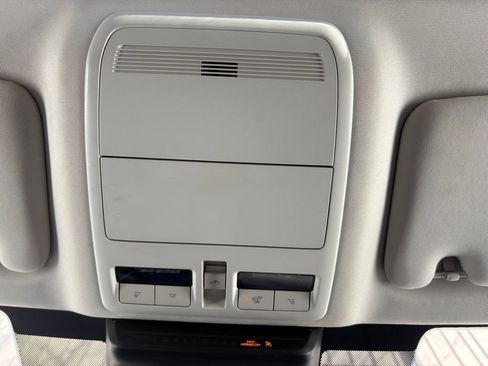 Used 2024 MAZDA CX-90 3.3 Turbo w/ Premium Package image 43