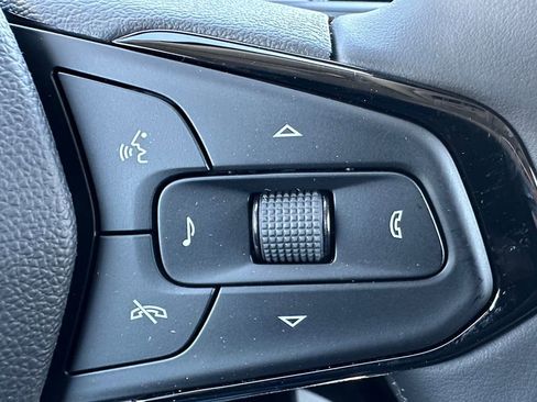 New 2027 Chevrolet Bolt LT w/ Comfort Package image 20