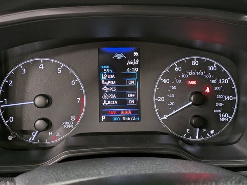 Used 2024 Toyota Corolla LE image 14