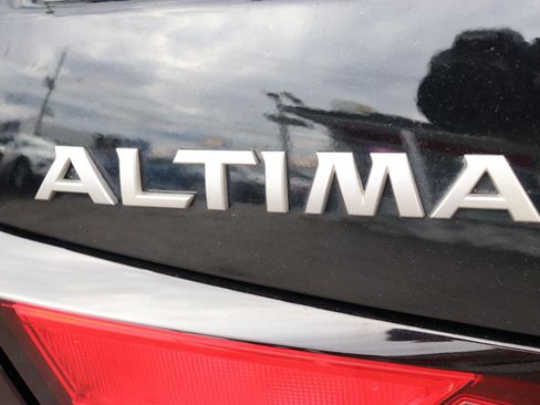 Used 2024 Nissan Altima 2.5 SR image 54