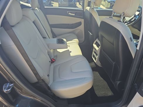 Used 2018 Ford Edge Titanium w/ Equipment Group 302A image 13