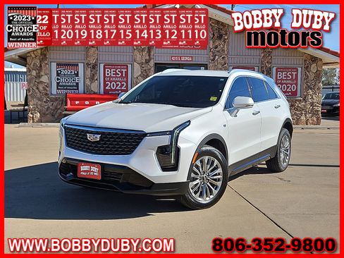 Used 2024 Cadillac XT4 Premium Luxury image 1