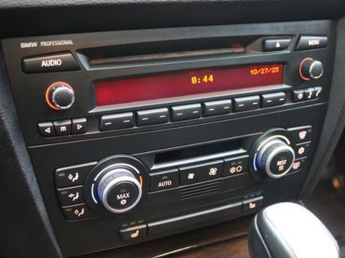 Used 2009 BMW 328i Sedan image 16