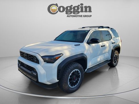 Used 2025 Toyota 4Runner TRD Off-Road image 11