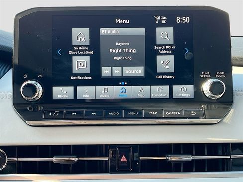 New 2025 Mitsubishi Outlander SEL image 15