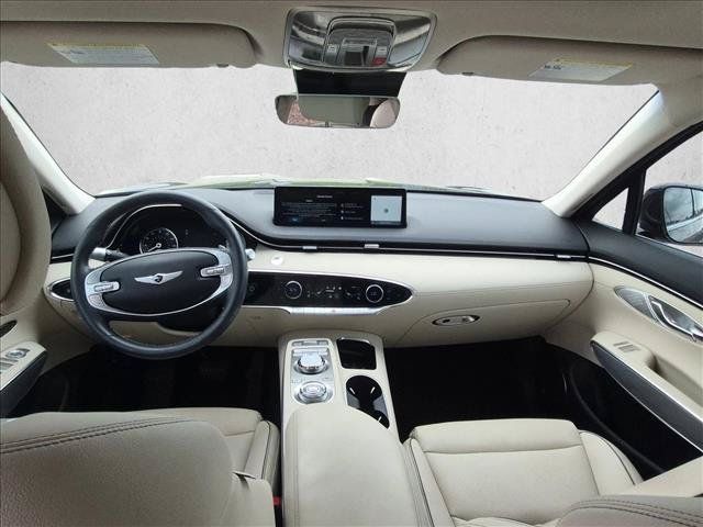 Used 2025 Genesis GV70 2.5T w/ Advanced Package AWD/4WD image 15
