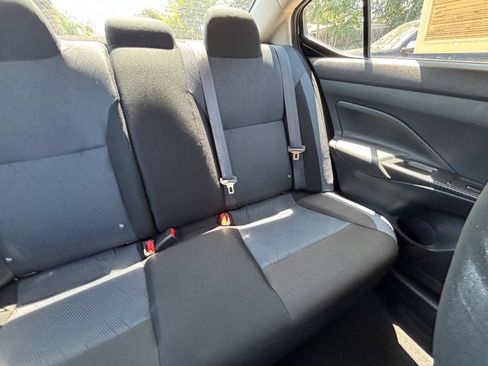 Used 2025 Nissan Versa SV FWD image 36