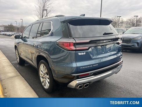 Used 2025 GMC Acadia Denali w/ Super Cruise Package image 6