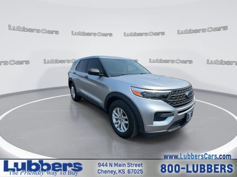 Used 2020 Ford Explorer 4WD image 2