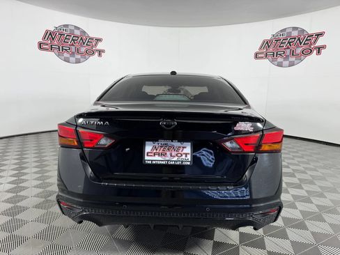Used 2022 Nissan Altima 2.5 SL FWD image 6