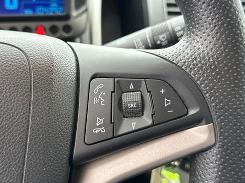 Used 2014 Chevrolet Sonic LT image 26