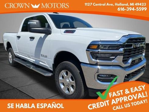 Used 2025 RAM 2500 Big Horn AWD/4WD image 1