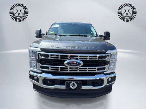 Certified 2025 Ford F250 XLT w/ Snow Plow Prep Package AWD/4WD image 2