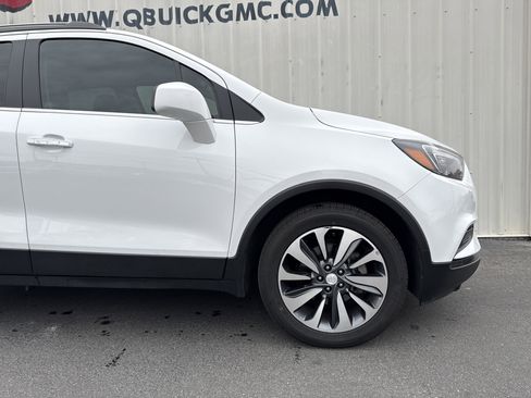 Used 2021 Buick Encore Preferred image 21