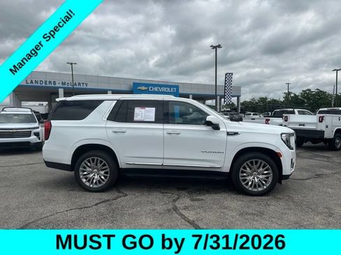 Used 2023 GMC Yukon SLT RWD image 2