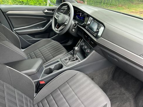 Used 2023 Volkswagen Jetta Sport FWD image 15