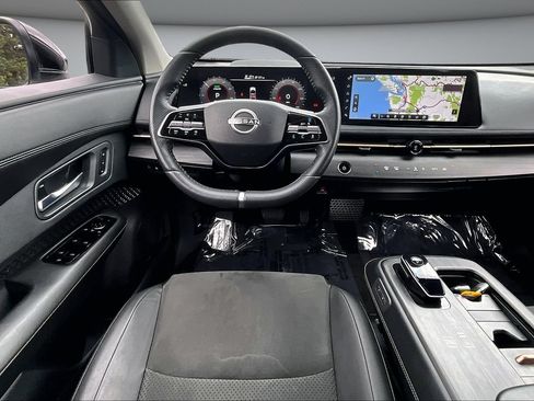 Used 2023 Nissan Ariya FWD image 8