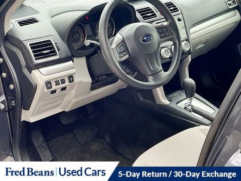 Used 2016 Subaru Forester 2.5i Premium image 11