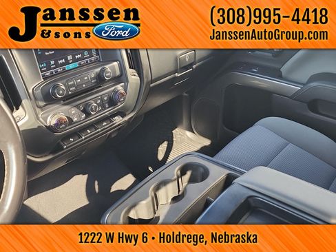 Used 2018 Chevrolet Silverado 1500 LT w/ All Star Edition AWD/4WD image 31