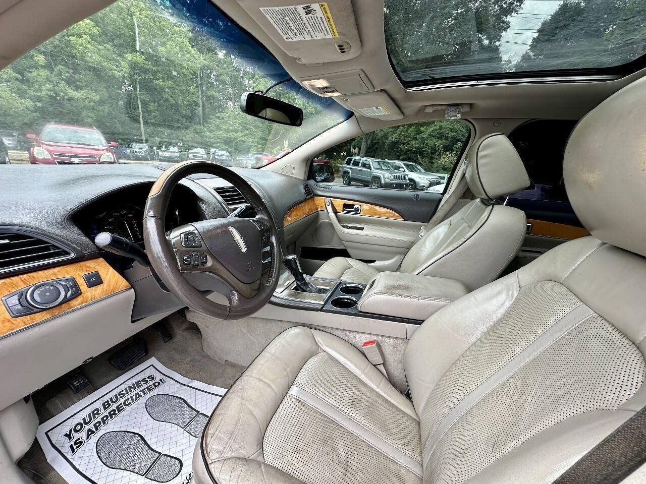 Used 2014 Lincoln MKX AWD w/ Equipment Group 102A image 9
