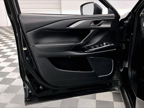Used 2019 MAZDA CX-9 Touring w/ Touring Premium Package FWD image 21