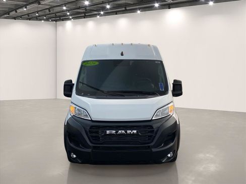 Used 2026 RAM ProMaster 2500 w/ Convenience Group FWD image 2