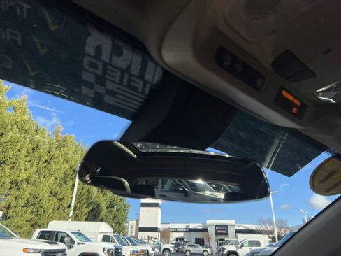 Used 2017 Buick Envision Premium image 27