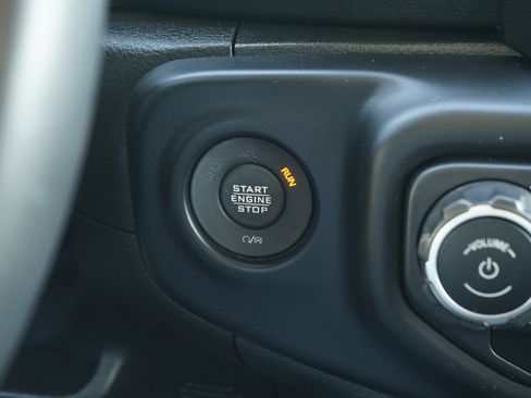 Used 2023 Jeep Wrangler Unlimited Rubicon 4xe w/ Cold Weather Group AWD/4WD image 28