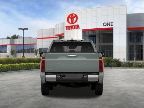 New 2026 Toyota Tundra Limited AWD/4WD image 11