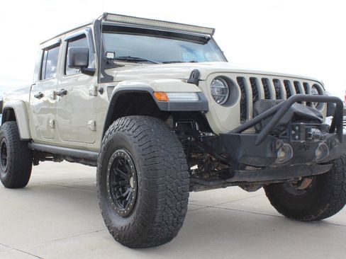 Used 2020 Jeep Gladiator Rubicon image 21