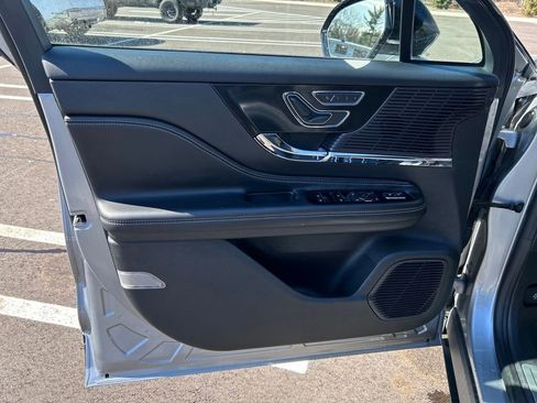 Used 2022 Lincoln Corsair Reserve w/ Elements Package image 19