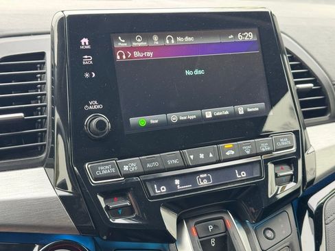 Used 2023 Honda Odyssey Touring image 34