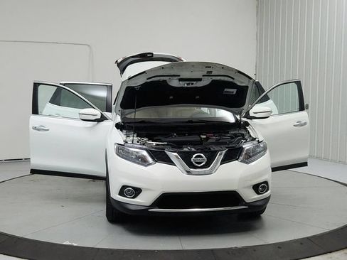 Used 2016 Nissan Rogue SV FWD image 10